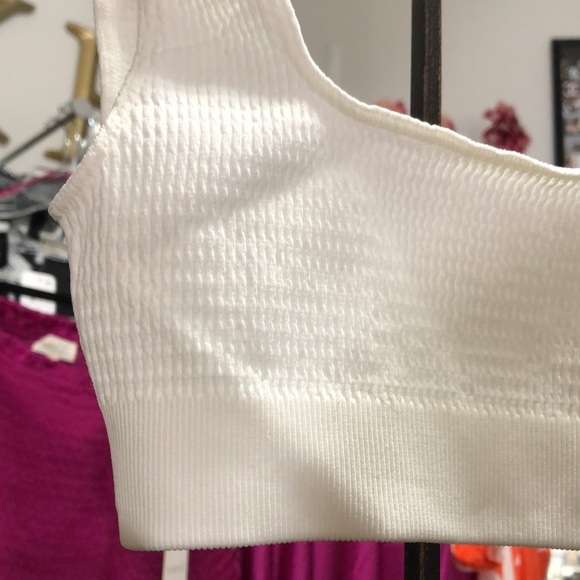 LAVARICE White Swim / Bra Top NWT XS/S - Picture 8 of 10